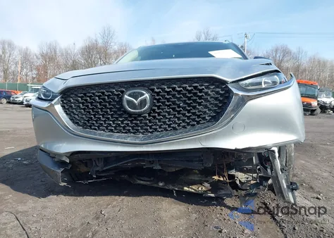 2021 Mazda Cx-30 2.5 Turbo из США, поврежденный, VIN 3MVDMBAY2MM308004